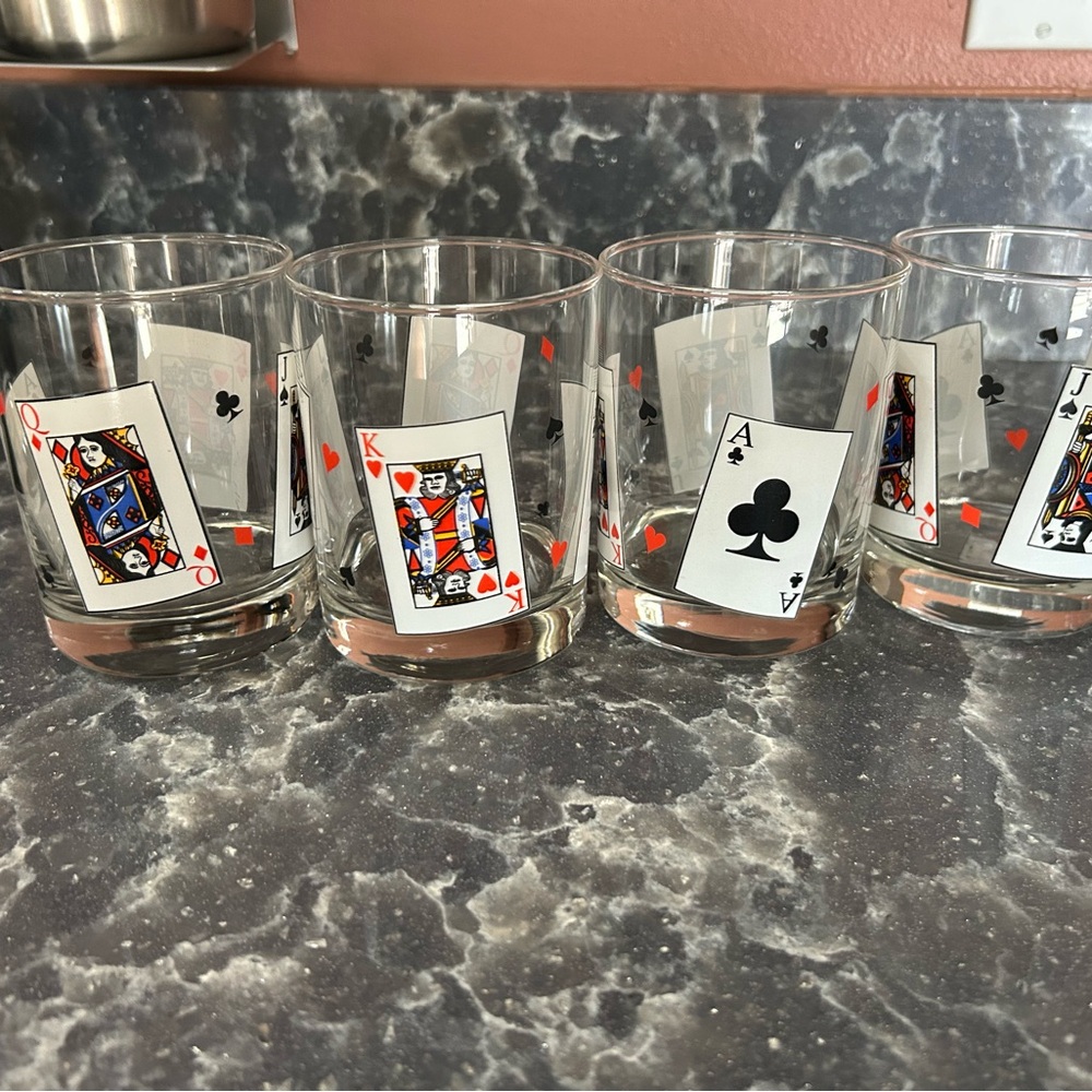 Playing Card Themed Glasses Set